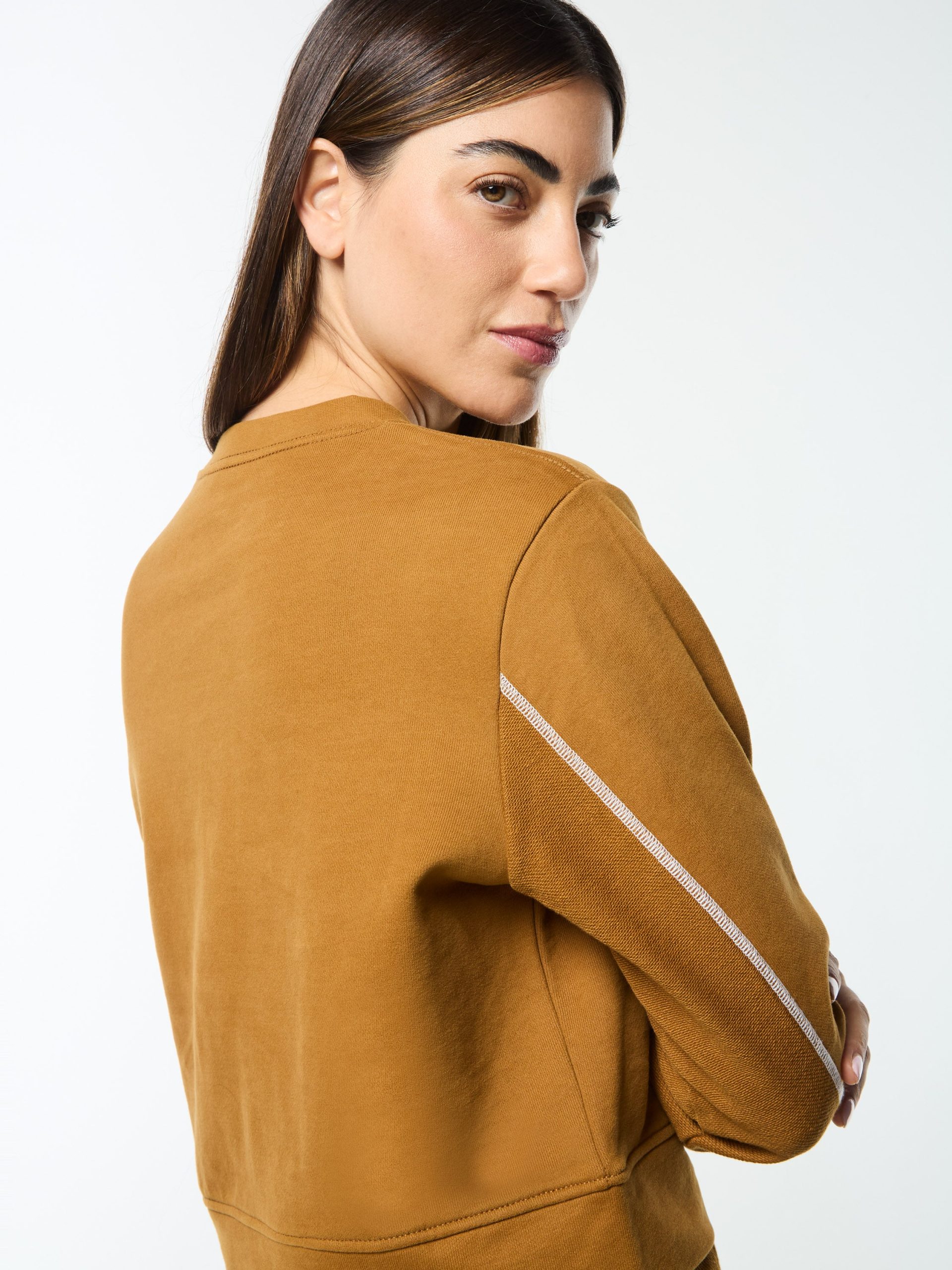 Greta Crewneck- Bronze Brown - Image 7